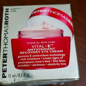 Peter Thomas Roth vital E antioxidant eye cream